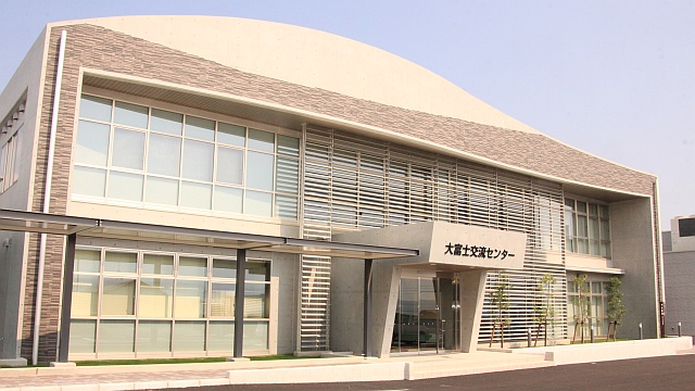 9758F22A-9474-4168-A4A8-E506DEF700BF